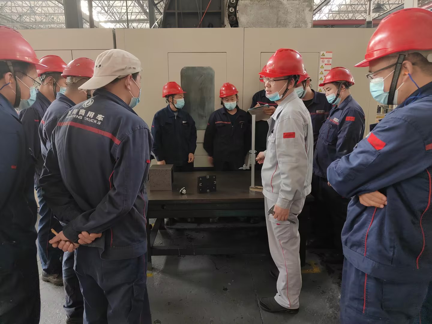 劉勇.jpg 劉勇.jpg