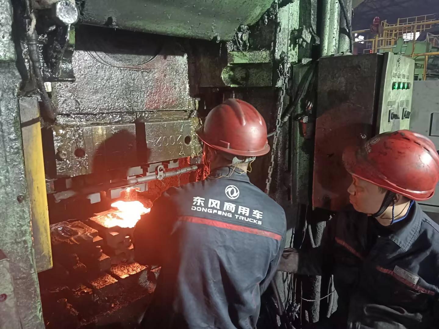 爭分奪秒鍛打中1.jpg 爭分奪秒鍛打中1.jpg